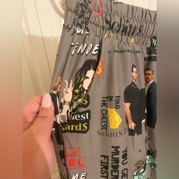 SCHITT’S CREEK TC2 Gray‎ Legging Material Joggers - Picture 3 of 4